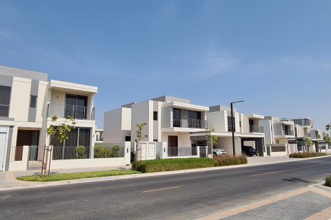 Bauprojekt SIDRA 3 VILLAS in Dubai Hills Estate, Dubai, VAE Nr. 68558 - Foto 1
