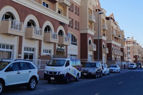 Bauprojekt EMIRATES GARDENS in Jumeirah Village Circle, Dubai, VAE Nr. 78749 - Foto 6