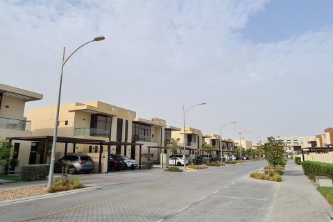 Bauprojekt TRINITY in DAMAC Hills (Akoya by DAMAC), Dubai, VAE Nr. 77668 - Foto 10