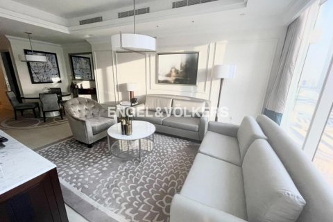 Apartamento en alquiler en Downtown Dubai (Downtown Burj Dubai), Dubai, EAU 1 dormitorio, 83.98 m2 № 19538 - foto 6