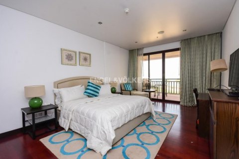 Apartamento en alquiler en Palm Jumeirah, Dubai, EAU 1 dormitorio, 142.60 m2 № 18413 - foto 7