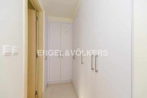 Villa en venta en Reem, Dubai, EAU 4 dormitorios, 371.79 m2 № 19472 - foto 15