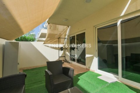 Adosado en venta en International City, Dubai, EAU 3 dormitorios, 199.74 m2 № 17928 - foto 4