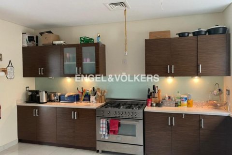 Villa en venta en Dubai Waterfront, Dubai, EAU 5 dormitorios, 1289.76 m2 № 20184 - foto 9