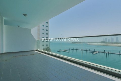 Apartamento en venta en Palm Jumeirah, Dubai, EAU 1 dormitorio, 105.54 m2 № 20133 - foto 4