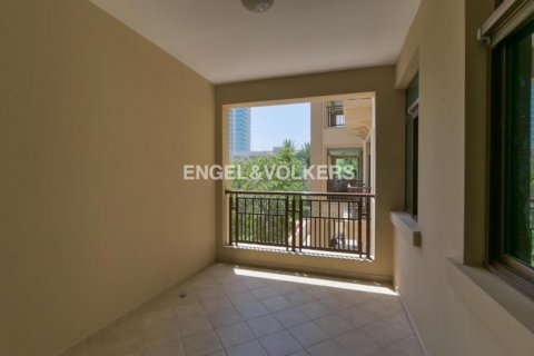 Apartamento en venta en The Views, Dubai, EAU 2 dormitorios, 125.14 m2 № 17993 - foto 16