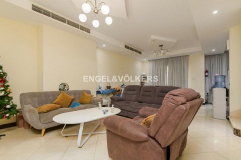 Adosado en venta en Dubai Industrial Park, Dubai, EAU 3 dormitorios, 120.87 m2 № 18162 - foto 20