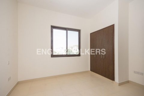 Villa en venta en Reem, Dubai, EAU 3 dormitorios, 202.53 m2 № 17845 - foto 11