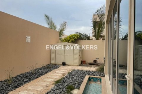 Villa en venta en Dubai Waterfront, Dubai, EAU 5 dormitorios, 1289.76 m2 № 20184 - foto 18