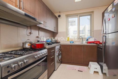 Adosado en venta en International City, Dubai, EAU 3 dormitorios, 199.74 m2 № 17928 - foto 2