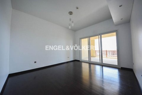 Apartamento en venta en Palm Jumeirah, Dubai, EAU 2 dormitorios, 161.19 m2 № 21714 - foto 8