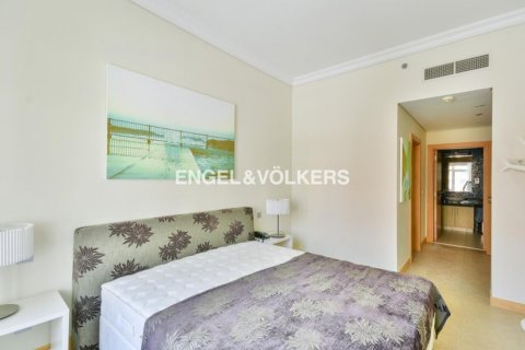 Apartamento en alquiler en Palm Jumeirah, Dubai, EAU 1 dormitorio, 116.31 m2 № 21740 - foto 10