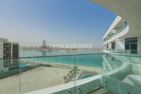 Apartamento en venta en Palm Jumeirah, Dubai, EAU 2 dormitorios, 136.01 m2 № 27830 - foto 2