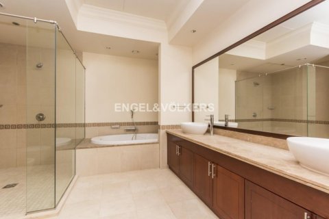 Adosado en venta en Palm Jumeirah, Dubai, EAU 3 dormitorios, 464.42 m2 № 20953 - foto 12