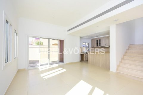 Adosado en venta en Serena, Dubai, EAU 3 dormitorios, 199.93 m2 № 28322 - foto 1
