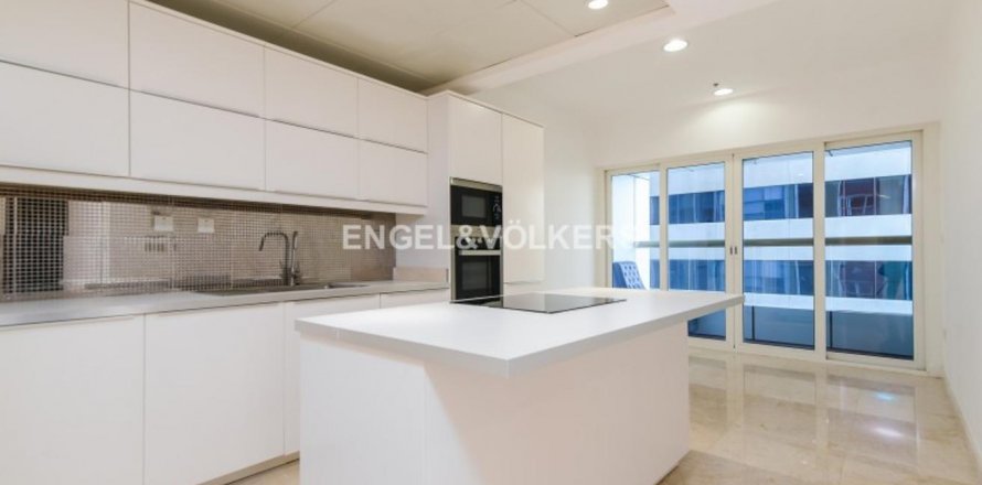 Apartamento en Dubai Marina, Dubai, EAU 2 dormitorios, 123.37 m² № 28334