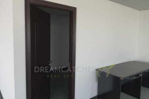 Oficina en venta en Jumeirah Lake Towers, Dubai, EAU 157.28 m2 № 35353 - foto 4