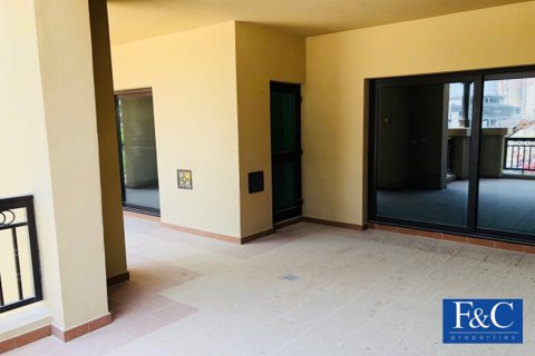 Apartamento en venta en Palm Jumeirah, Dubai, EAU 3 dormitorios, 244.7 m2 № 44607 - foto 11