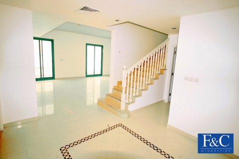 Villa en venta en Falcon City of Wonders, Dubai, EAU 4 dormitorios, 450.1 m2 № 44727 - foto 25