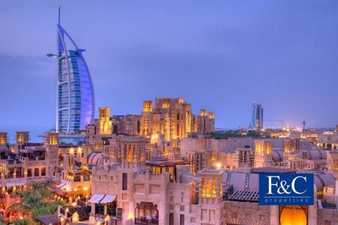 Apartamento en venta en Umm Suqeim, Dubai, EAU 3 dormitorios, 217.5 m2 № 44950 - foto 10