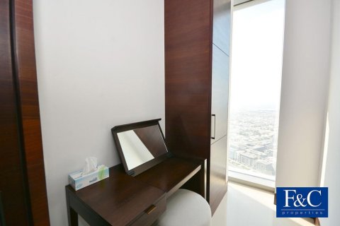 Apartamento en alquiler en Downtown Dubai (Downtown Burj Dubai), Dubai, EAU 3 dormitorios, 187.8 m2 № 44824 - foto 9