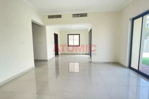 Villa en venta en Arabian Ranches 2, Dubai, EAU 4 dormitorios, 390 m2 № 50158 - foto 4