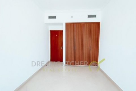 Apartamento en alquiler en Dubai Marina, Dubai, EAU 2 dormitorios, 134.06 m2 № 47708 - foto 8