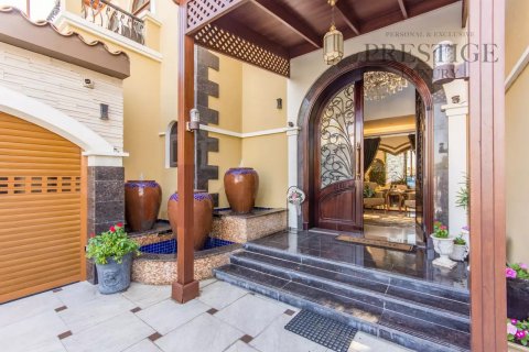Villa en venta en The Villa, Dubai, EAU 6 dormitorios, 836 m2 № 56219 - foto 6
