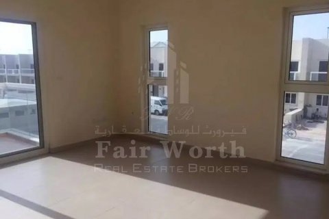 Villa en venta en International City, Dubai, EAU 3 dormitorios, 153 m2 № 59559 - foto 7
