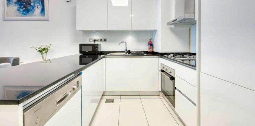 Ático en Palm Jumeirah, Dubai, EAU 3 dormitorios, 608 m² № 47189