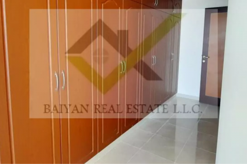 Apartamento en venta en Ajman Corniche Road, Ajman, EAU 2 dormitorios, 223 m2 № 59312 - foto 3