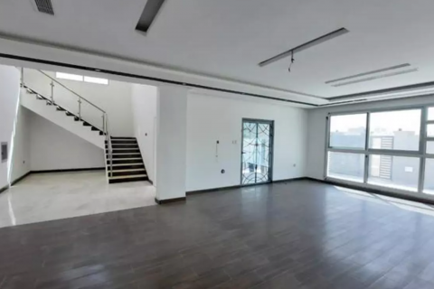 Villa en venta en Al Rawda, Ajman, EAU 7 dormitorios, 465 m2 № 59093 - foto 9