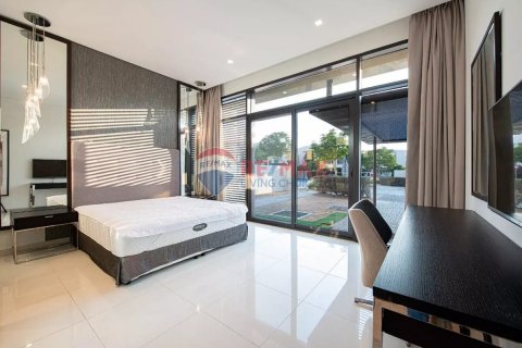 Villa en venta en DAMAC Hills (Akoya by DAMAC), Dubai, EAU 5 dormitorios, 310 m2 № 67252 - foto 8