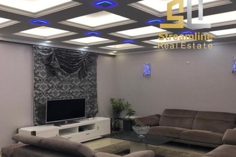 Villa en venta en Falcon City of Wonders, Dubai, EAU 3 dormitorios, 348.57 m2 № 63254 - foto 4