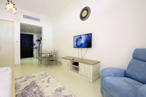 Apartamento en venta en Dubai Production City (IMPZ), Dubai, EAU 2 dormitorios, 101 m2 № 57747 - foto 1