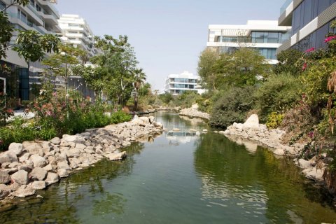 Proyecto de desarrollo AL BARARI VILLAS en Al Barari, Dubai, EAU № 61592 - foto 3