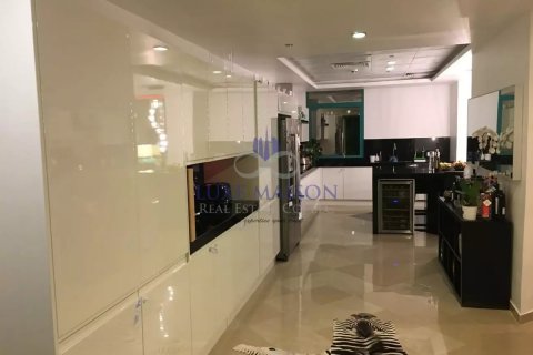 Apartamento en venta en Dubai Marina, Dubai, EAU 3 dormitorios, 202 m2 № 67249 - foto 9