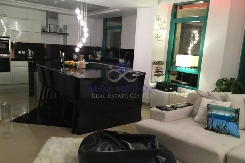 Apartamento en venta en Dubai Marina, Dubai, EAU 3 dormitorios, 202 m2 № 67249 - foto 4