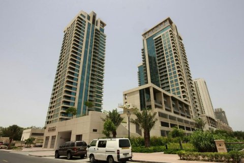 Proyecto de desarrollo GOLF TOWERS en The Views, Dubai, EAU № 65241 - foto 2