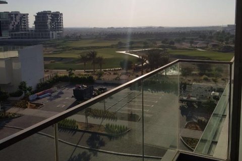 Apartamento en venta en DAMAC Hills (Akoya by DAMAC), Dubai, EAU 1 dormitorio, 845 m2 № 81231 - foto 1