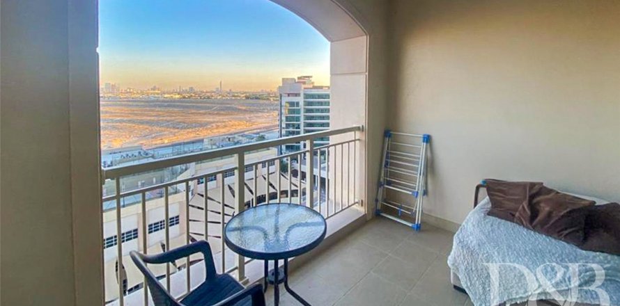 Apartamento en The Views, Dubai, EAU 1 dormitorio, 69.3 m² № 36679