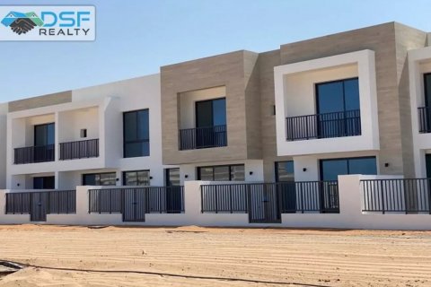 Villa en venta en Mina Al Arab, Ras Al Khaimah, EAU 2 dormitorios, 236 m2 № 78328 - foto 4