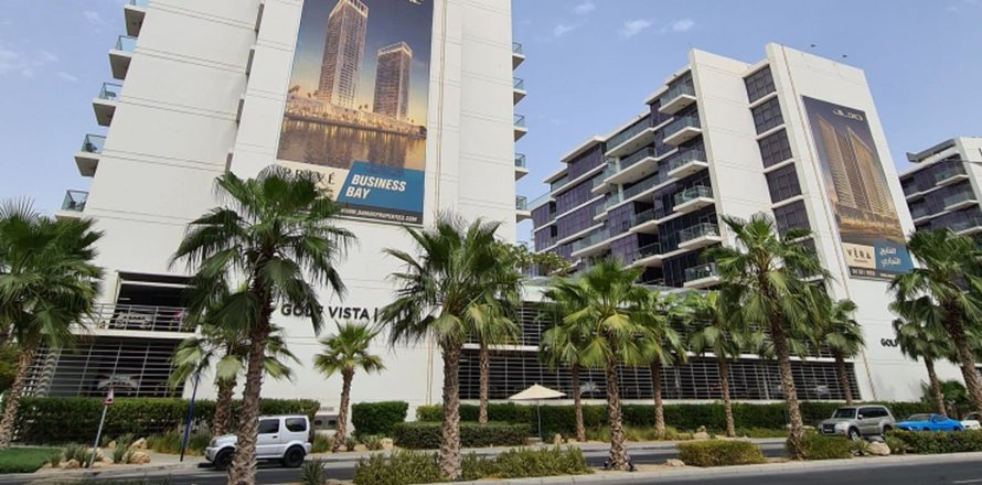 Proyecto de desarrollo GOLF VISTA en Dubai, EAU № 76630