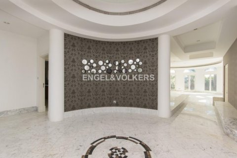 Müüa villa asukohaga Palm Jumeirah, Dubai, AÜE: 5 magamistoaga, 1244.70 m² Nr 18576 - pilt 2