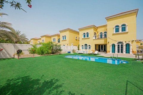 Müüa villa asukohaga Jumeirah Park, Dubai, AÜE: 3 magamistoaga, 666.30 m² Nr 27749 - pilt 2