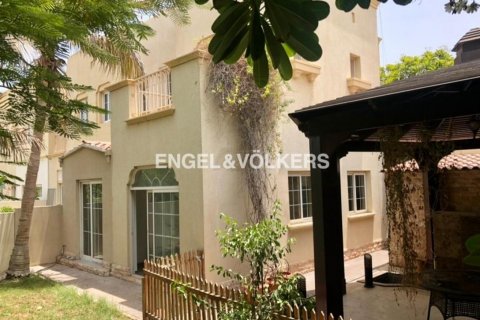 Üürile anda villa asukohaga The Springs, Dubai, AÜE: 2 magamistoaga, 329.34 m² Nr 27777 - pilt 5