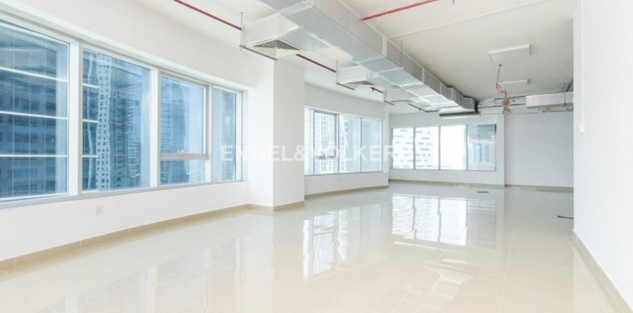 Kontor asukohaga Business Bay, Dubai, AÜE: 130.06 m² Nr 20986