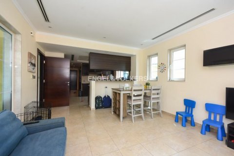 Müüa villa asukohaga Jumeirah Park, Dubai, AÜE: 3 magamistoaga, 666.30 m² Nr 27749 - pilt 9