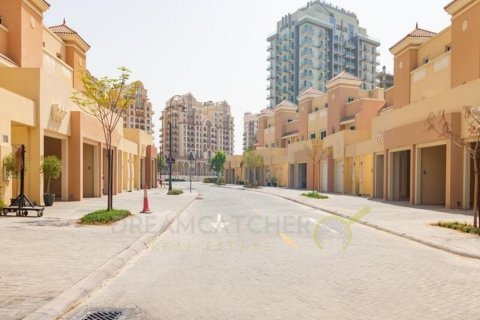 Müüa ridamaja asukohaga Dubai Sports City, AÜE: 4 magamistoaga, 246.93 m² Nr 23166 - pilt 5