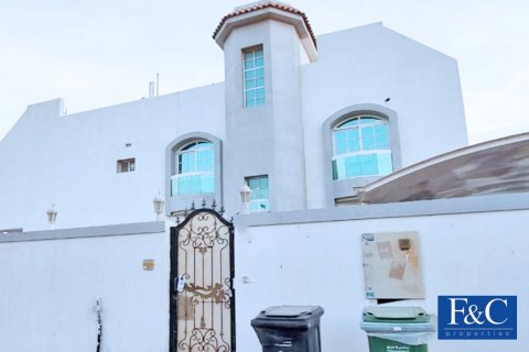 Üürile anda villa asukohaga Jumeirah, Dubai, AÜE: 5 magamistoaga, 650.3 m² Nr 44978 - pilt 8